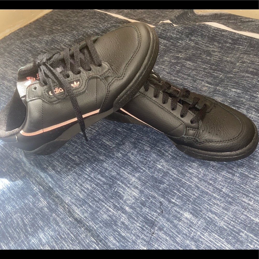 Adidas Continental 80